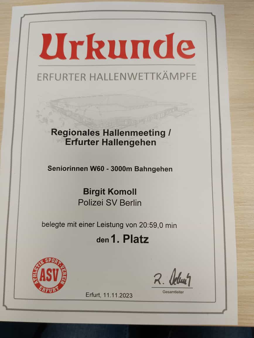 554bd00d98e247819b854383c733ff1d